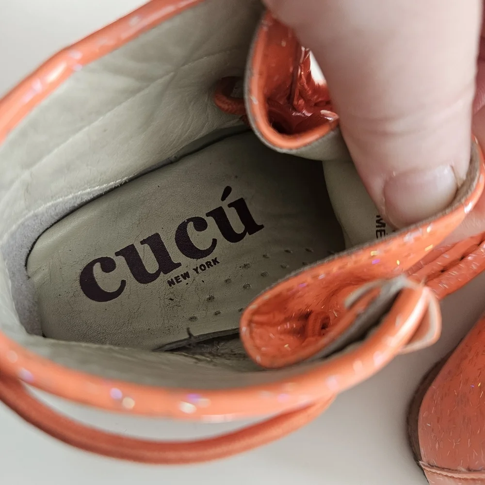 Cucu Kaboom! Walker In Papaya Orange  Kids Moccasins/ Chukka Boots Size 7